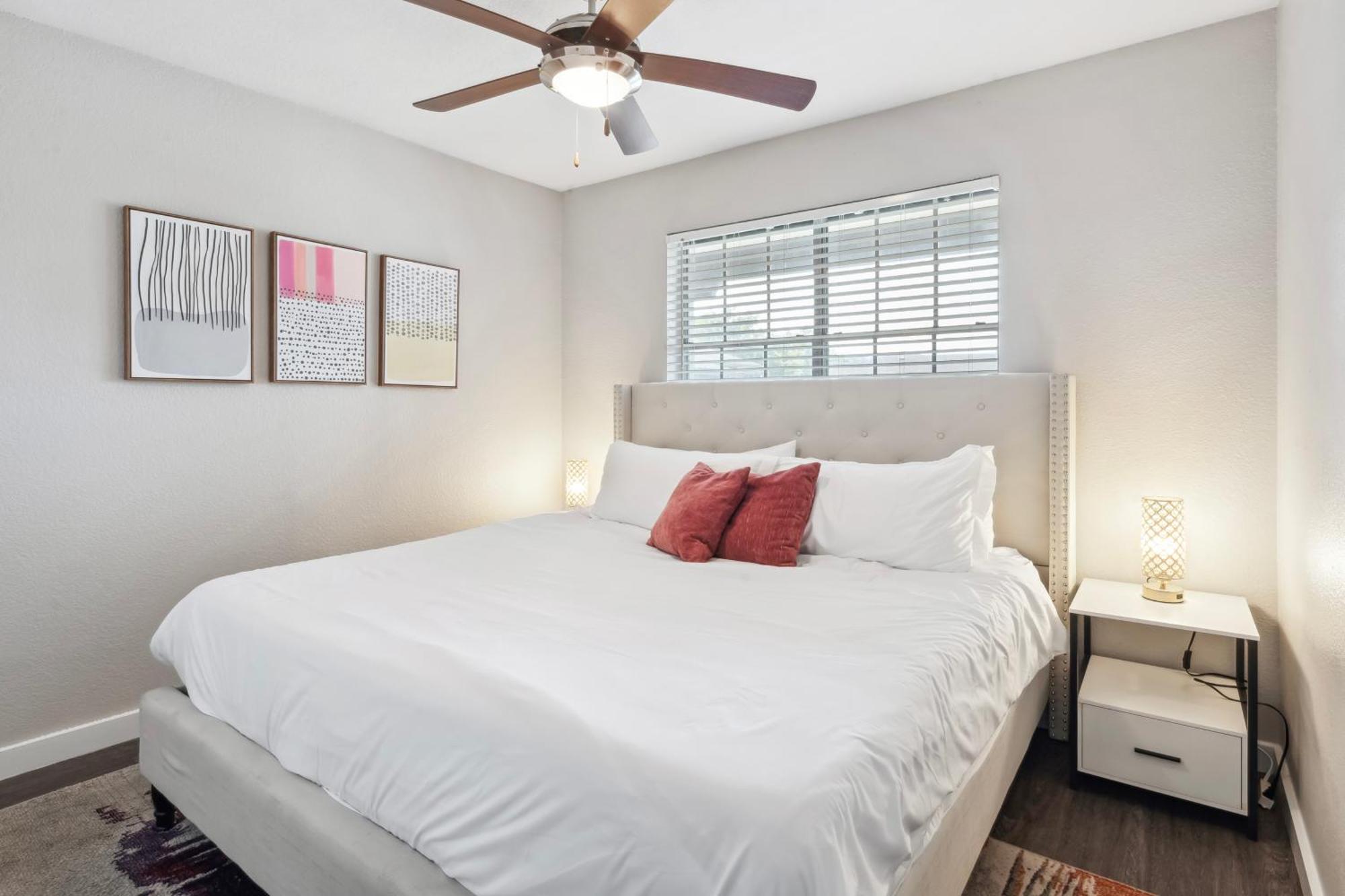 Economy King Bed Suites W Pool, Next To Downtown Austin Exteriér fotografie